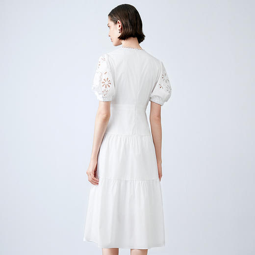 EITIE爱特爱夏季新款洋气修身显瘦镂空白色连衣裙7707428 商品图11