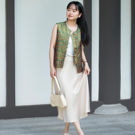 菜菜家蜀锦真丝马甲|35姆米重磅蜀锦+6A级桑蚕丝，老钱风松弛舒适不挑人 商品图4