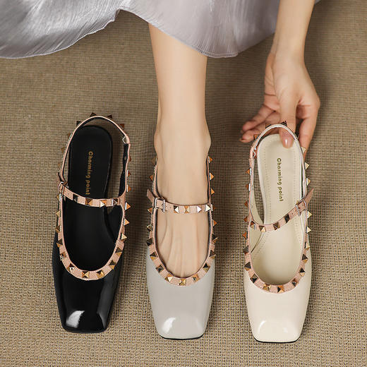 【预售5天】法式气质温柔风铆钉包头浅口方头玛丽珍凉鞋女一字带低跟HTK&F2310-3 商品图0