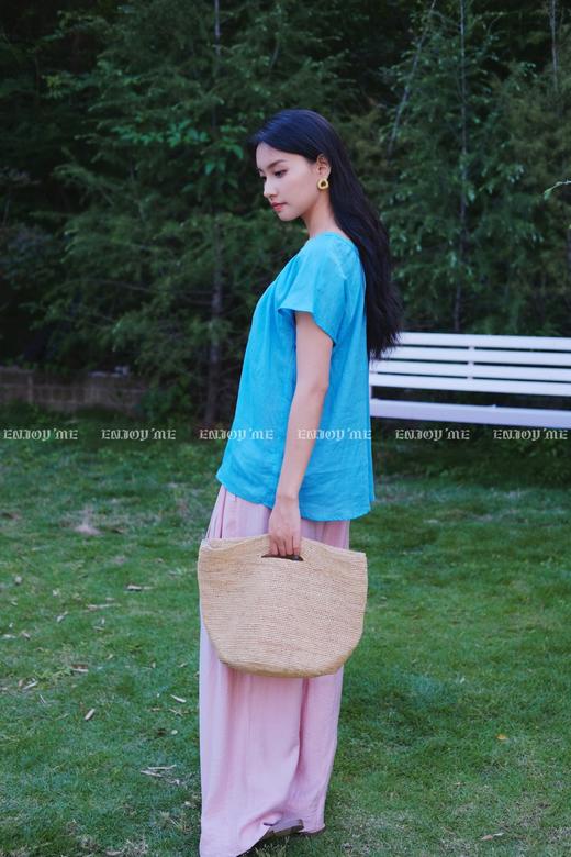 【门店同款】ENJOY夏季“后花园”V领褶皱上衣 162499334 商品图2