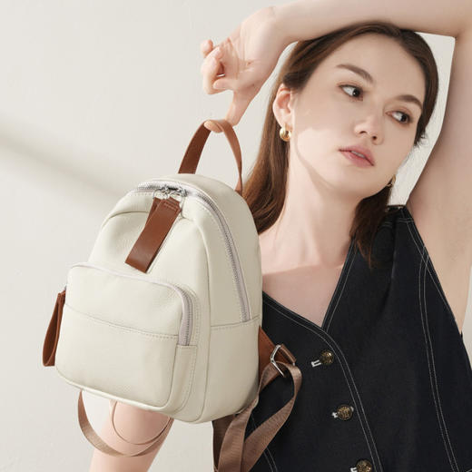 【预售3天】双肩包女大容量2025年新款时尚百搭休闲双肩背包GZ3022 商品图1