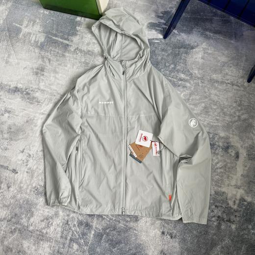 点此购买 猛犸象春夏季男女款超轻量化小冰象upf50+超薄防晒衣 LL 318847 商品图9