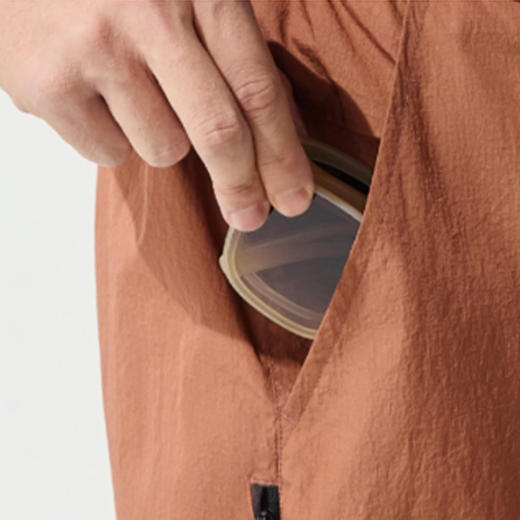 蕉下方圆大框折叠墨镜 商品图1