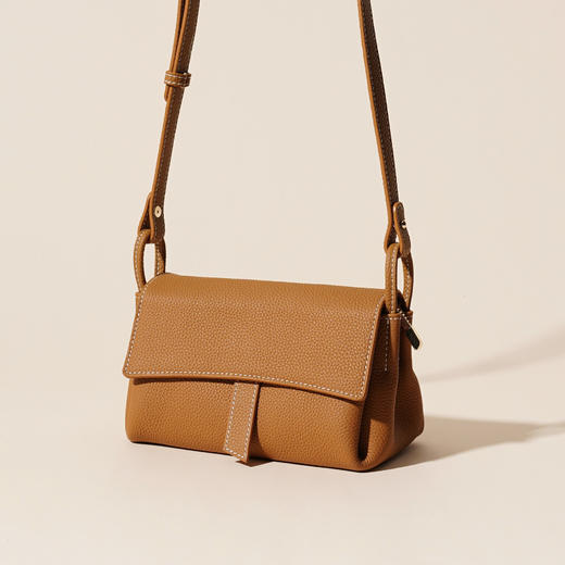 【预售3天】2025新款百搭简约纯色小众高级感单肩斜挎包YN3311 商品图2