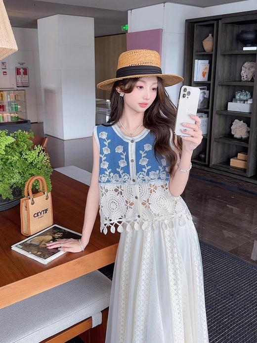 张心子【浅草须臾】圆领刺绣拼接开衫气质V领马甲 U2505006 商品图10