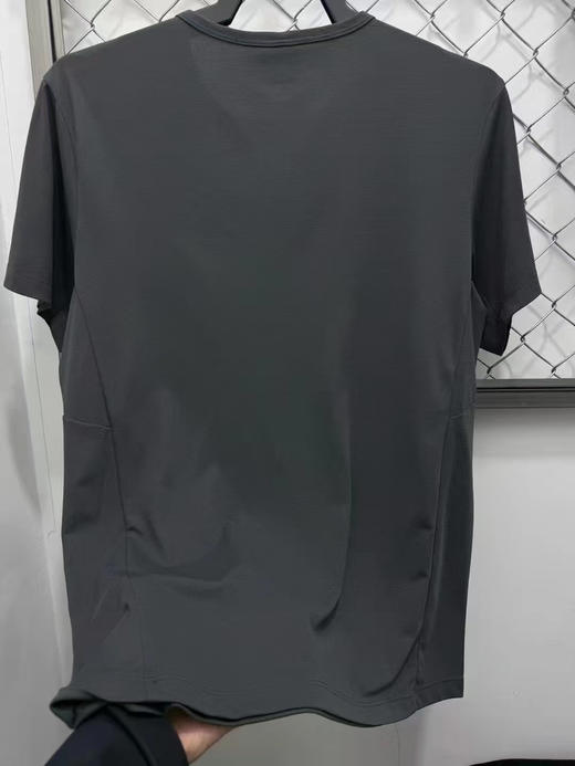 原单正品凯乐石速干短袖，整体立体剪裁，抗菌防臭面料
黑灰两个颜色 
尺码：M L XL XXL 商品图6
