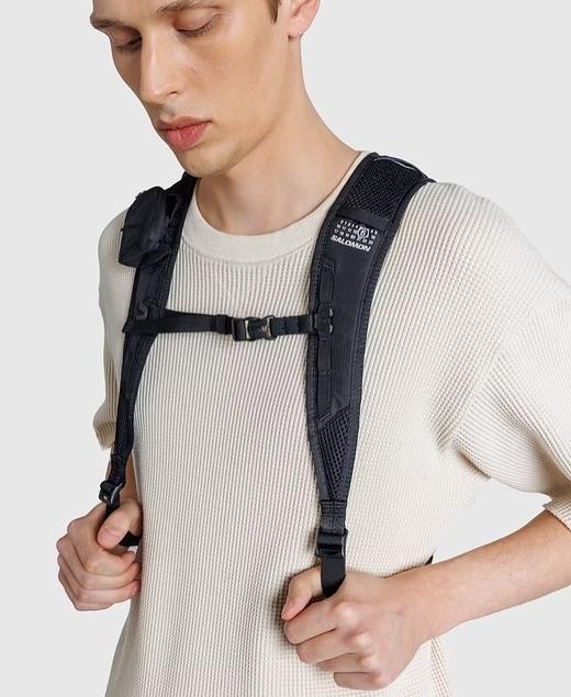 MM6 X Salomon 联名款户外运动背包机能健身跑步双肩包 Z-15376 商品图5