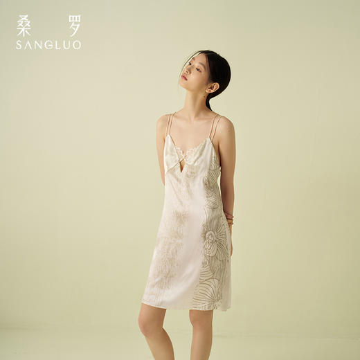 性感优雅』桑罗波纹蕾丝镂空真丝吊带裙100%桑蚕丝女度假出片裙 商品图1