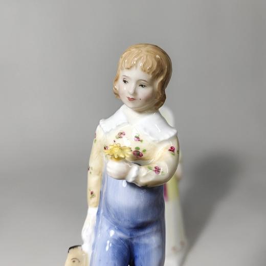 英国皇家道尔顿瓷偶，Kate Greenaway系列，70年代作品，微瑕 商品图2