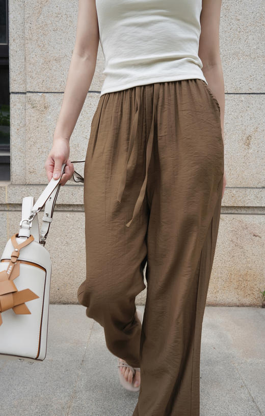 高腰阔腿版型 清凉宽松长裤 柔软舒适 垂顺有型 透气丝滑 轻薄不闷汗 商品图7