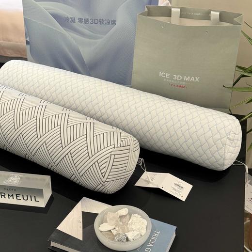 自然醒凉感北极熊抱枕 长抱枕 坐垫东洋纺高分子凉感丝睡眠抱枕儿童安抚枕夏季凉垫MT 商品图14