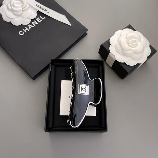 香奈儿亚克力鲨鱼夹（XTY） 商品图0