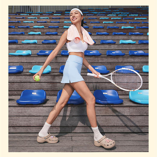 【下单即赠6枚智必星】Crocs卡骆驰云朵女款 洞洞鞋 跟高4CM左右 商品图6