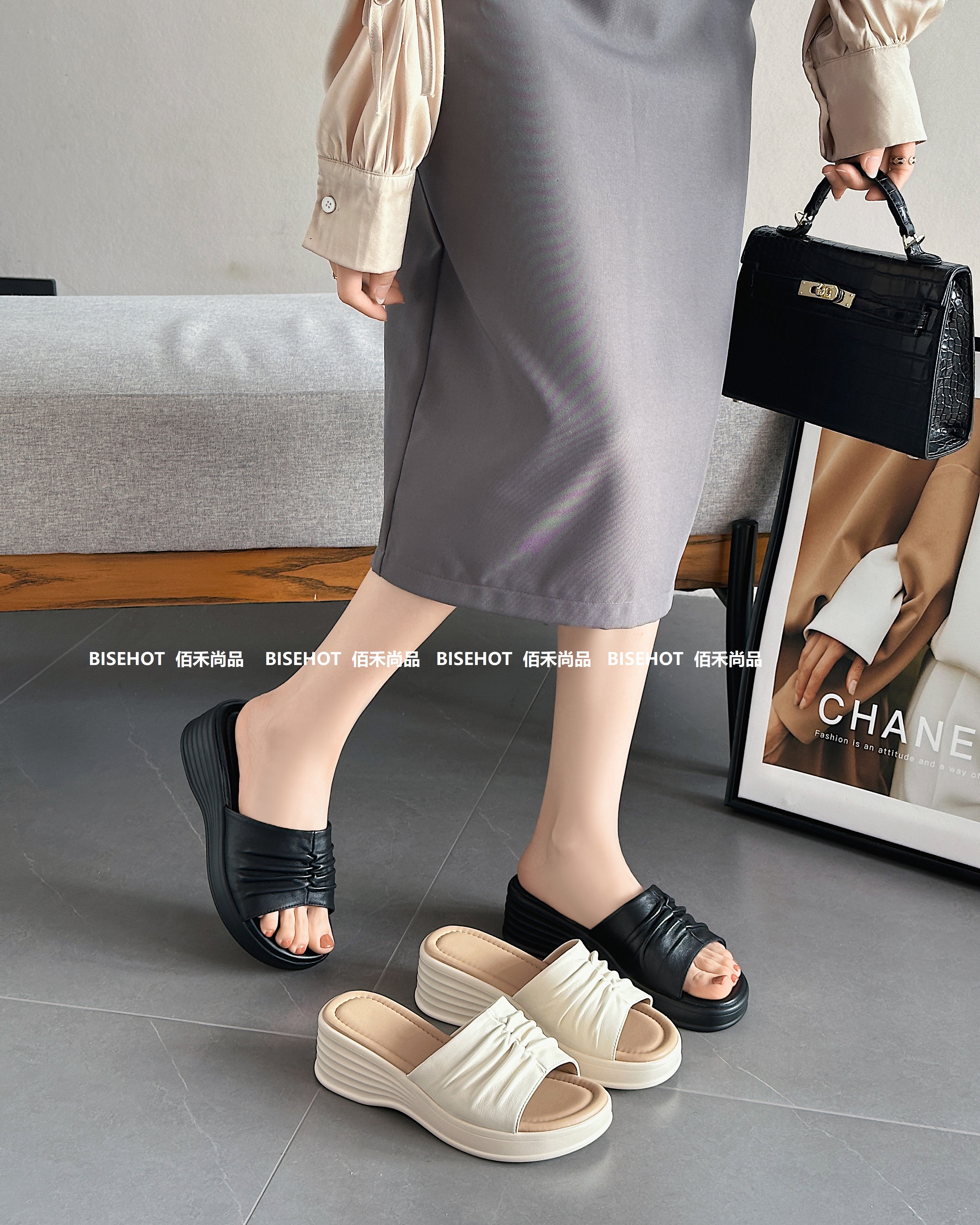 新品真皮拖鞋947B52571（W）