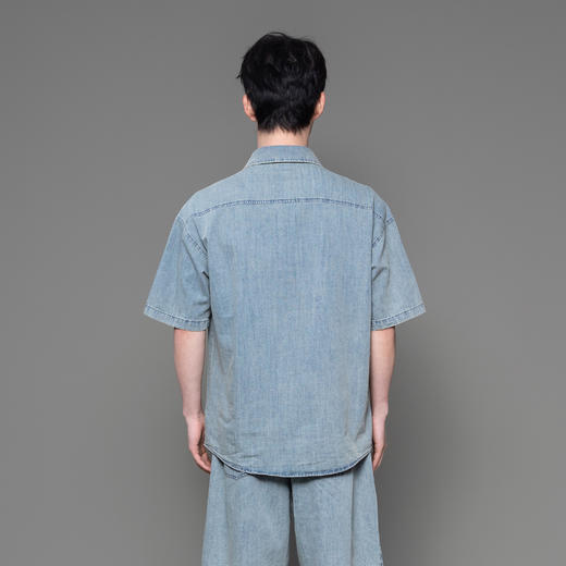短袖衬衫 商品图3