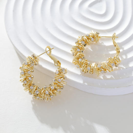 三彩2025新款碎金星芒耳环银针镂空编织轻奢锆石约会艺术女 商品图4