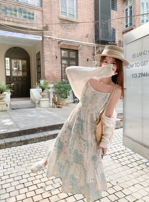 【折后再享2件88折】微信打折价！碎花无袖吊带裙 日常219.99/件 立减70 秒杀149.99/件！！ 商品图7