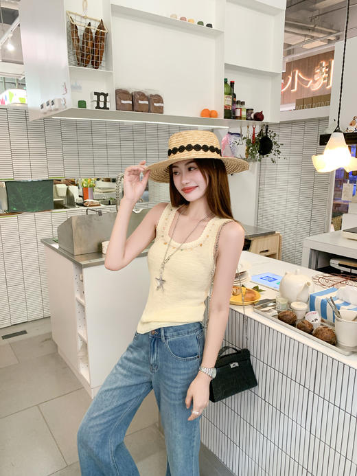 【110元任选2件】最后一波现货！钉珠U领针织背心  商品图2