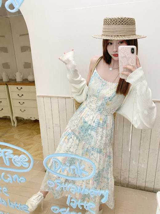 【折后再享2件88折】微信打折价！碎花无袖吊带裙 日常219.99/件 立减70 秒杀149.99/件！！ 商品图5