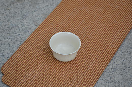 手工定窑 莲华慢品茗杯 以刀为笔 以瓷为卷 慢剔莲瓣初绽 器上生莲 定瓷风雅 商品图4