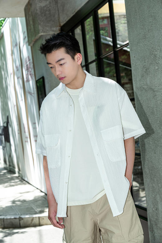 522522230简洁纯色短袖衬衫 商品图2