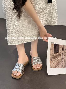 新品休闲女拖鞋689B52574（W）