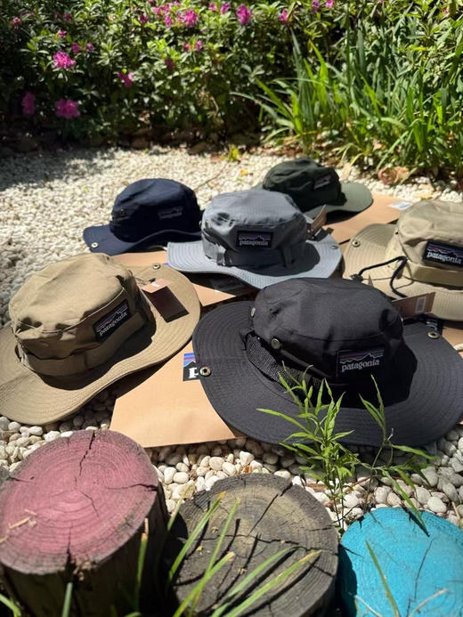 原单正品巴塔patagonia渔夫帽！代购200➕
颜色：黑色，军绿，卡其，灰色，驼色，藏青。
尺寸：帽檐8公分，头围56一59 商品图11