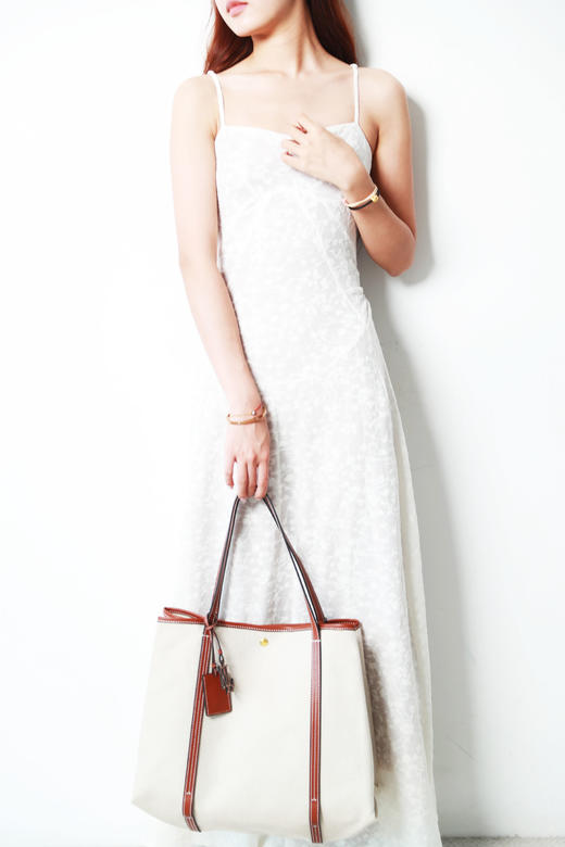 牛皮大容量托特包，黄铜五金工艺。法式摩登手工单肩包女C051768 商品图14