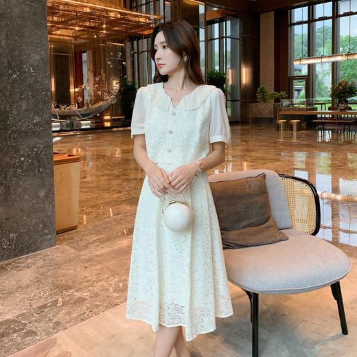 奢姿大码女装2025夏季时尚蕾丝拼接连衣裙胖妹妹减龄娃娃领裙子9952890355 商品图1