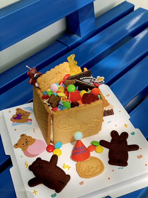 六一饼干礼物盒子蛋糕（8.5cm边长） 商品图1