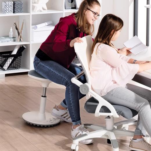 德国原装进口Paidi儿童学习桌椅 伴读凳 通过欧洲最严苛的认证 可调节倾斜角度 高度可升降 |百里居 商品图0