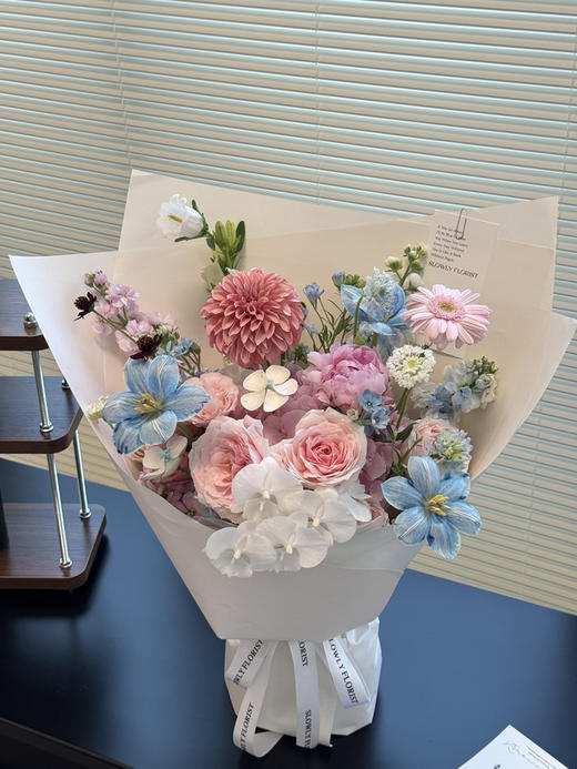 清冷冰川蓝花束 商品图2