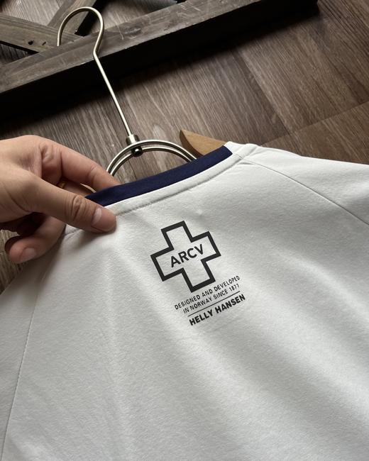 点此购买 海丽汉森夏季男士ARCV系列日常休闲速干圆领T恤 xj 318879 商品图12