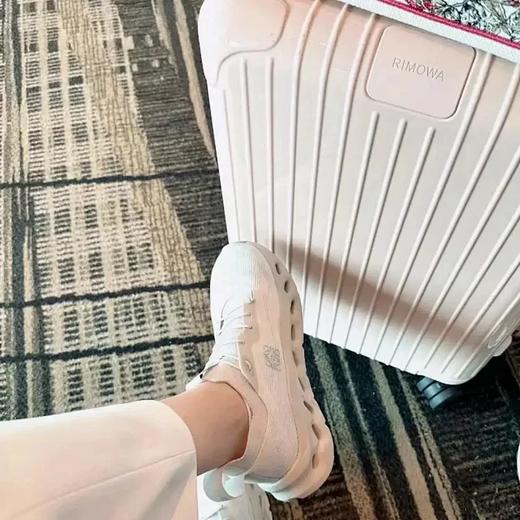 ON昂跑x罗yi威 联名款！轻量运动休闲鞋跑鞋 男女同款 袜套式 缓震 超轻 高回弹 商品图0