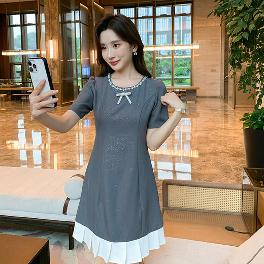 奢姿大码女装2025夏季蝴蝶结钻饰减龄裙子胖妹妹百褶时尚连衣裙9952890417 商品图2