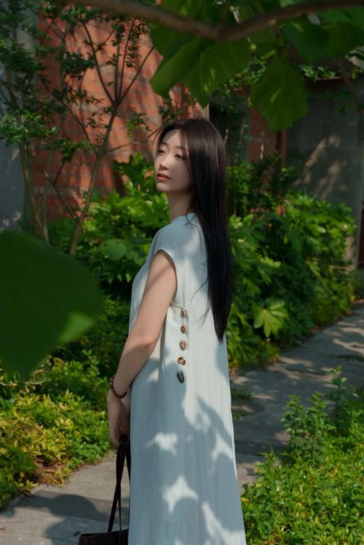 LPIUTY品牌直发！高阶廓形极简极奢连衣裙 B0725009 商品图5