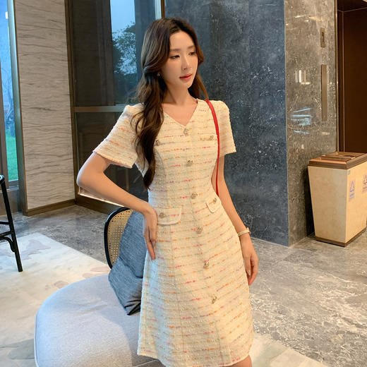 奢姿大码女装2025夏季减龄粗花V领连衣裙胖妹妹时尚小香风裙子9952869762 商品图1