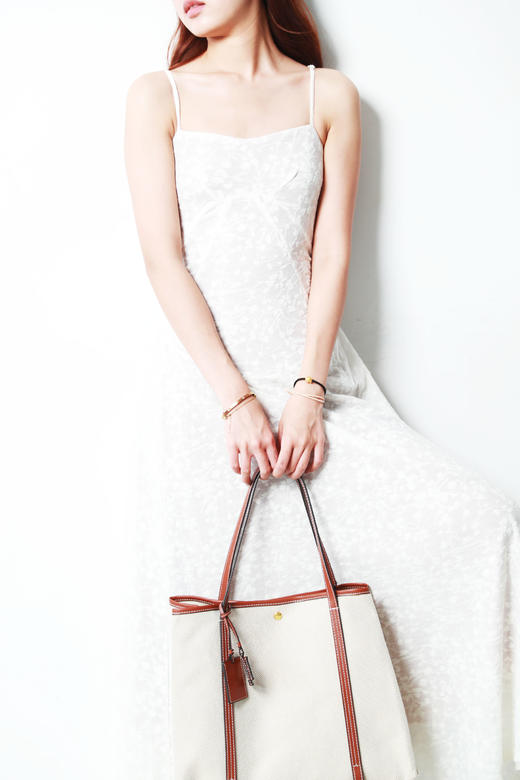 牛皮大容量托特包，黄铜五金工艺。法式摩登手工单肩包女C051768 商品图11