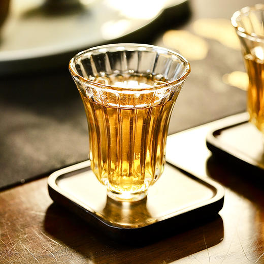 【哆依树高杆】2025年头春头采选取易武高杆之王，仅采茶王树周边八棵大高杆单采单制357g/饼 商品图4