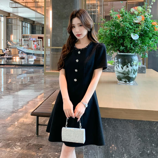 奢姿大码女装胖妹妹2025夏季新款千金小香风细闪A摆中长连衣裙9952853328 商品图4