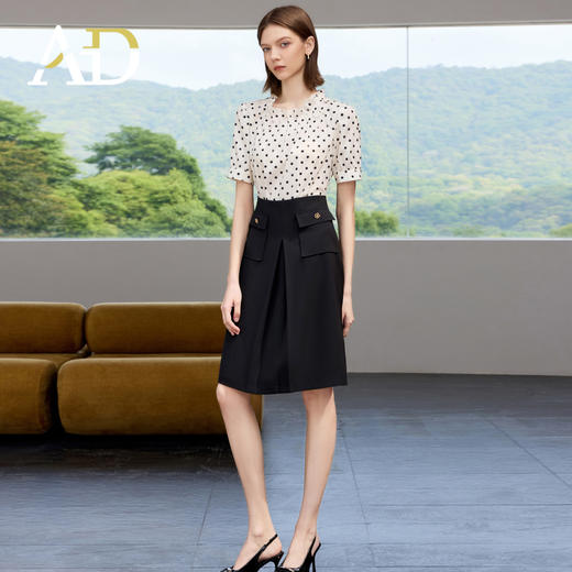 AD2025新款黑色波点短袖连衣裙气质通勤假两件A字裙高级感职业装 商品图3