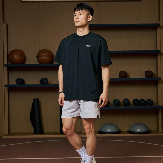 录士LUSHISI叠刃主题运动篮球休闲速干吸湿排汗不过膝四分短裤 商品图4