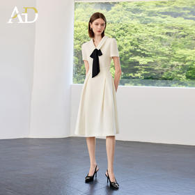 AD高端法式气质连衣裙女2025新款夏季蝴蝶结飘带收腰显瘦中长裙子
