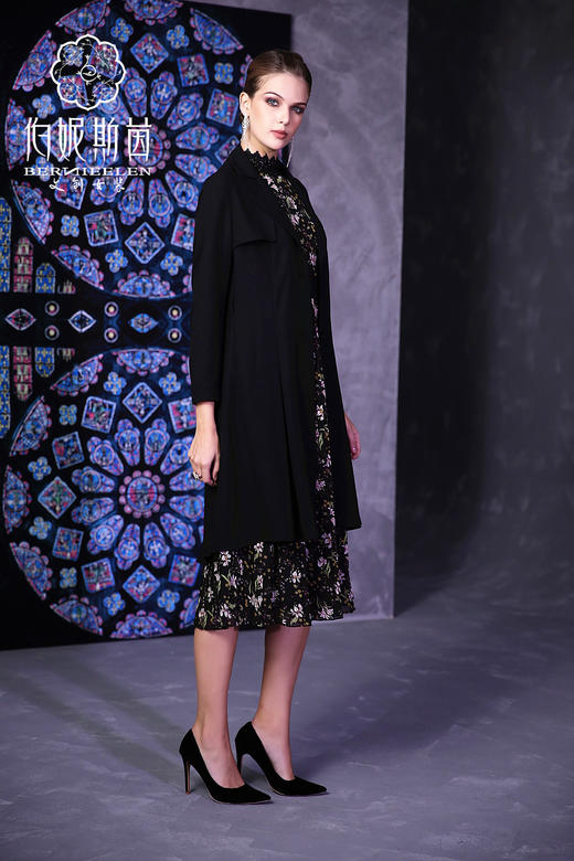 【伯妮斯茵】3D6221--风衣--太阳窗的幻想--《因汉而生--哥特》 商品图7