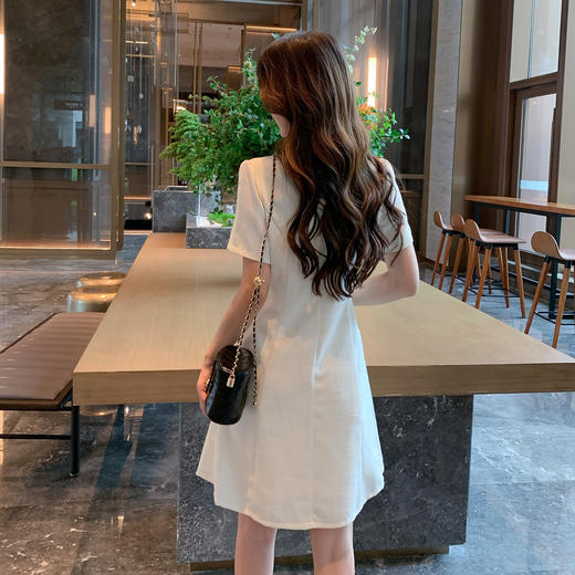 奢姿大码女装2025夏季百褶小香风时尚连衣裙胖妹妹气质方领裙子9952890469 商品图3