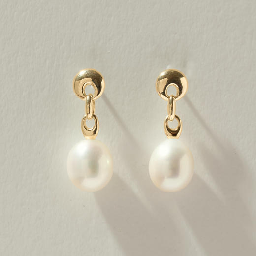 含晖· True Classic系列-强光椭圆珍珠环扣耳坠（2款可选） 商品图9