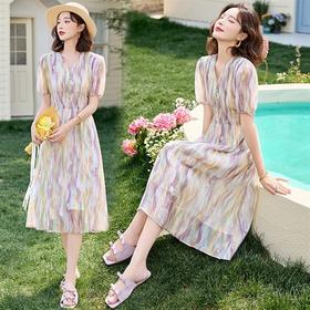 V领印花时尚气质，减龄收腰显瘦中长款裙子MLJL50107