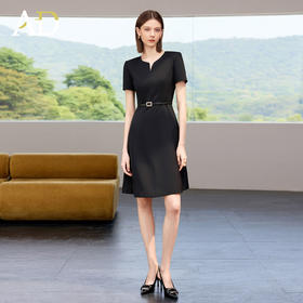 AD黑色职业连衣裙女2025新款夏季短袖收腰显瘦通勤气质赫本风裙子