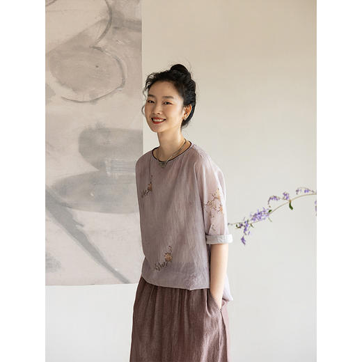 牧衣游原创 松骨牡丹印花丝棉套头衫宽松清凉透薄百搭上衣 杜松 商品图3