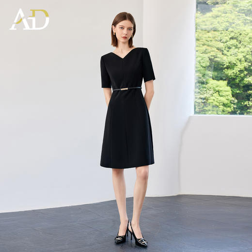 AD高端轻奢黑色连衣裙女2025新款夏季通勤气质收腰显瘦短袖裙子 商品图2